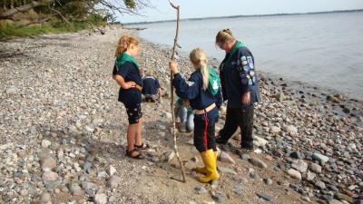 Spejdere på stranden